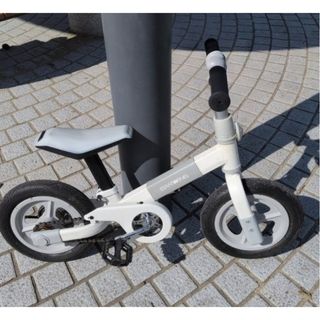 コストコ - ハイパーゴーゴー 子ども用電動乗用 バイク コストコ
