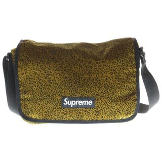 Supreme（レオパード ・ ショルダーバッグ）のフリマアイテム一覧