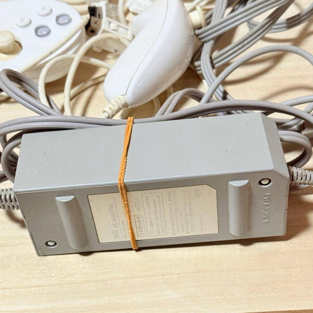 任天堂 Nintendo Wii 本体 リモコン スマブラ付きの通販 by ARTTS｜ラクマ
