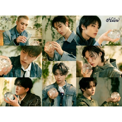 Hollow 【期間生産限定盤】(CD+ビジュアルカードセット) : Stray Kids