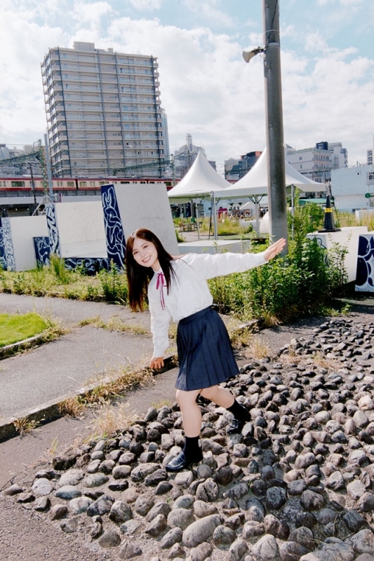 HMV限定特典：井上梨名（櫻坂46）ポストカード》B.L.T.2025年 12月号