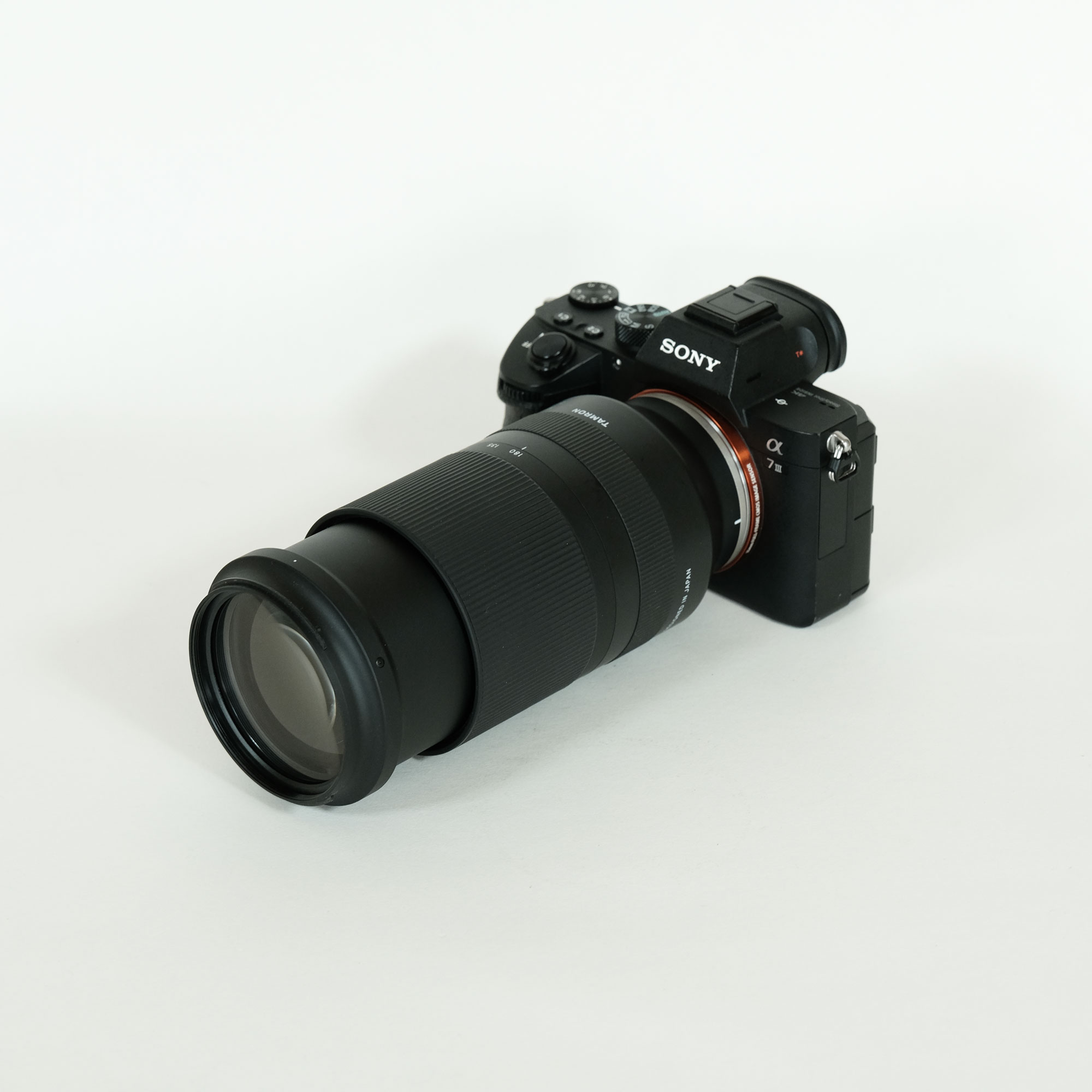 TAMRON 70-180mm F/2.8 Di III VXD (Model A056) を徹底解説。愛用者