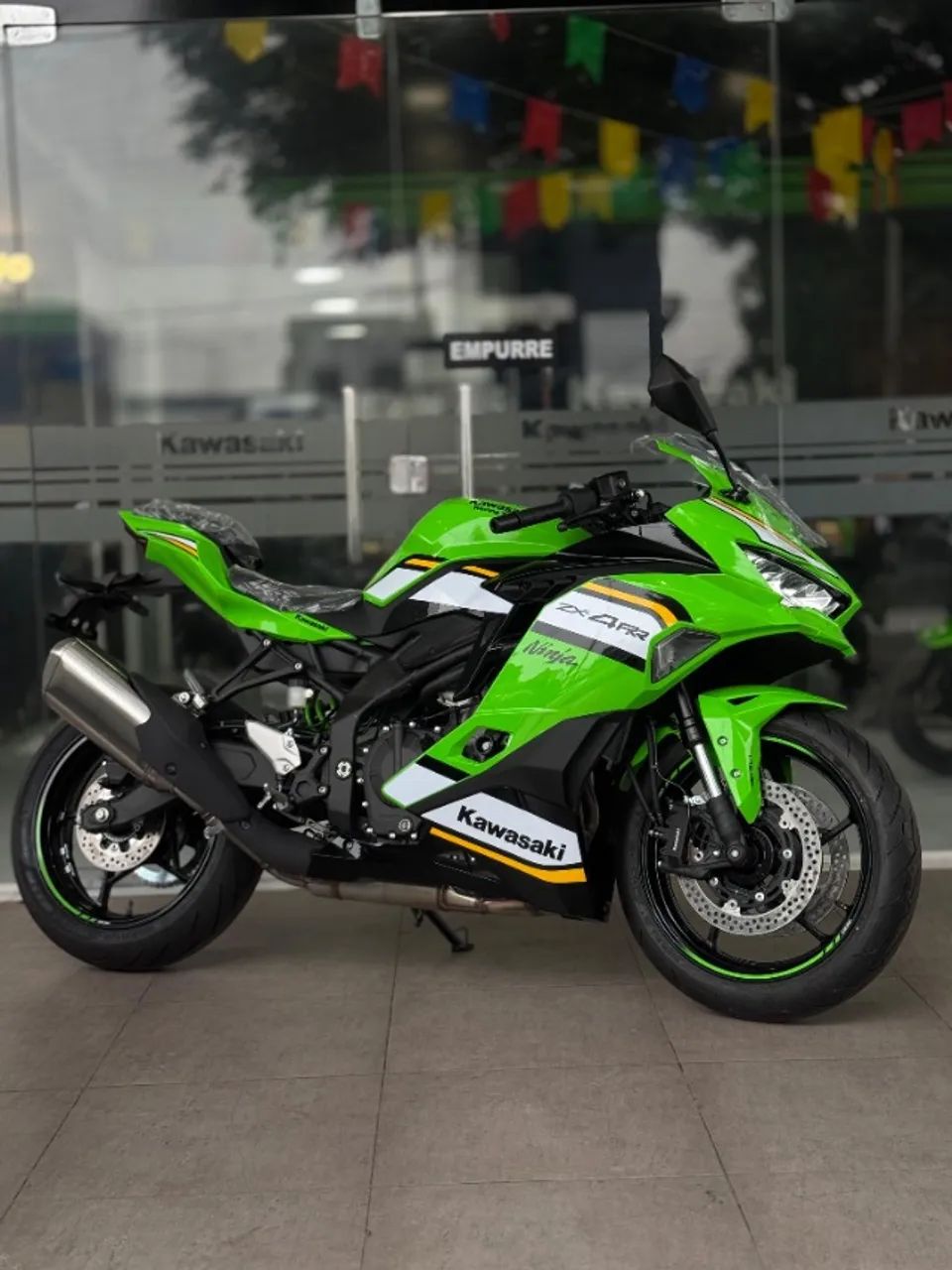 Kawasaki Zx-4r 2026 - 1417286503 | OLX