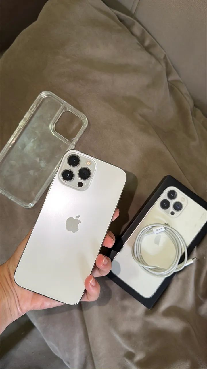 iPhone 13 Pro Max silver 256gb - Celulares e Smartphones