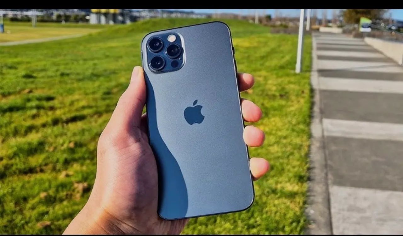 IPhone 12 Pro Max Bateria 100# - Celulares e Smartphones