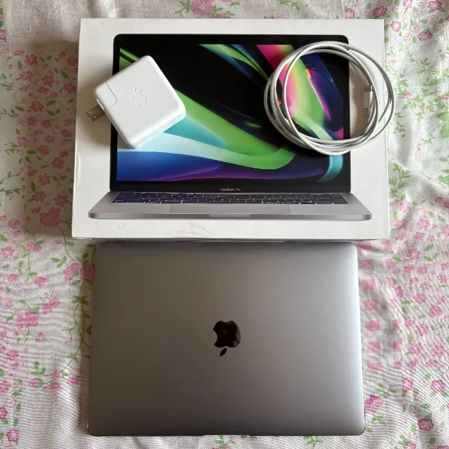macbook pro 13 space gray