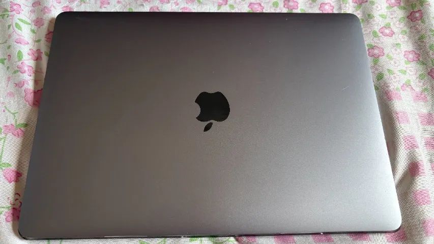 macbook pro 13 space gray