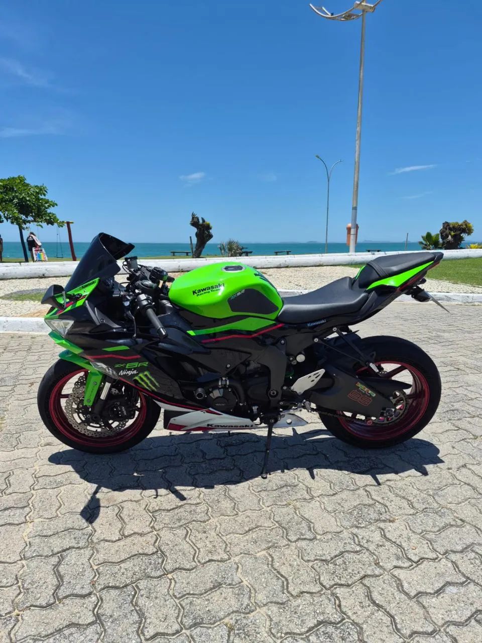 Kawasaki Zx-6r 636cc 2022 - 1480245068 | OLX