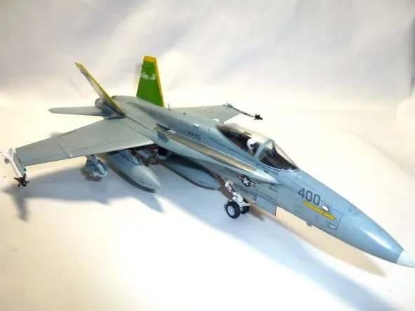 1/72 米海軍 F/A-18C ホーネット｜飛行機・AERO｜プラモデル・模型投稿