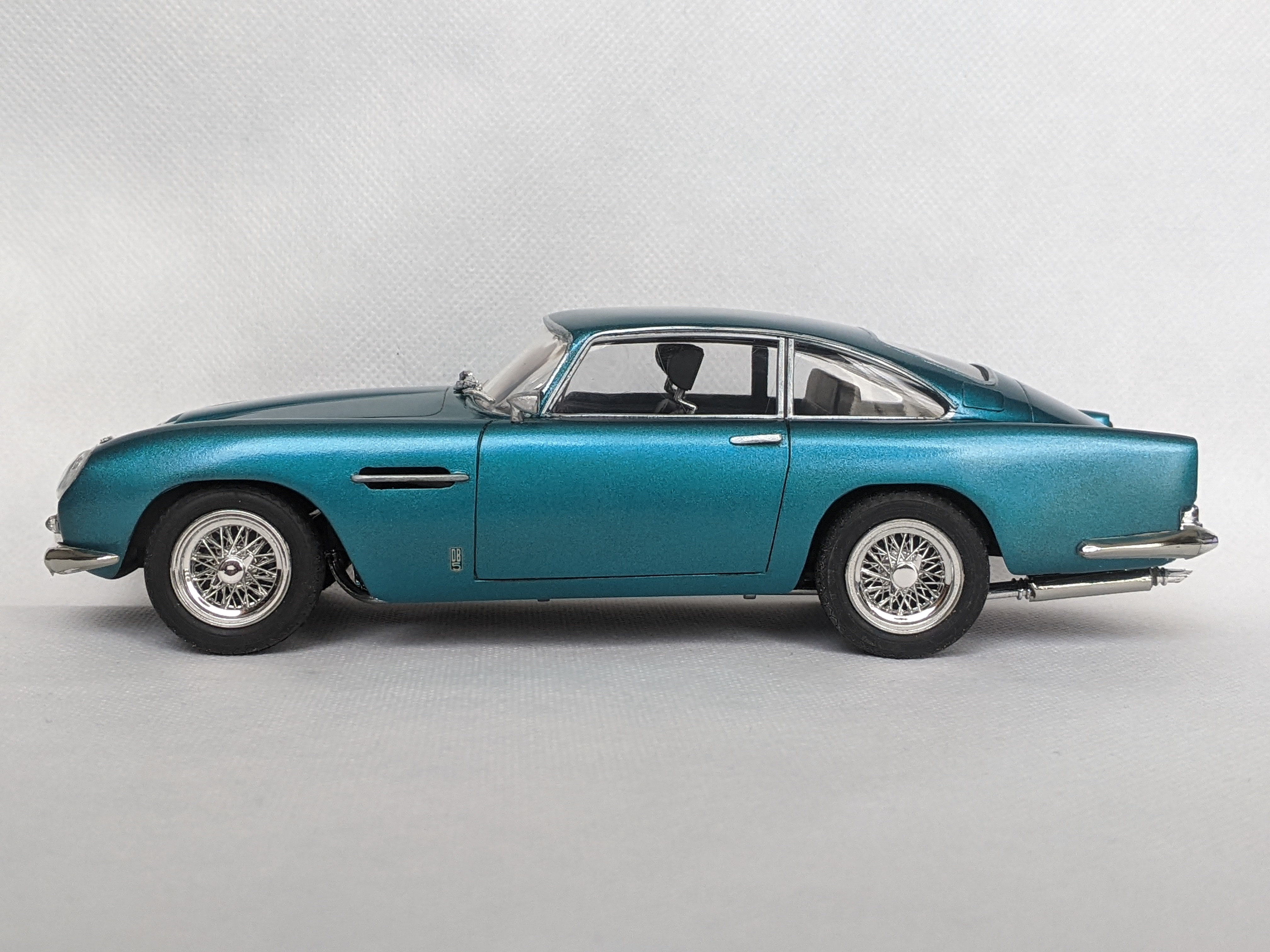 童友社 アストン・マーチンDB5｜車・AUTO｜プラモデル・模型投稿サイト