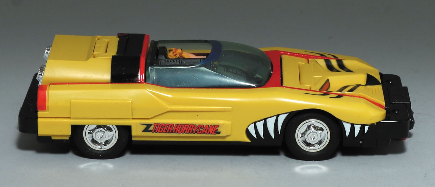 PC-25 DXタイガーハリケーン ミサイル赤/タイガーマスク二世/ポピニカ