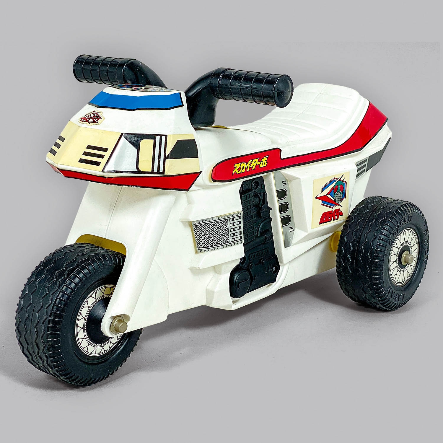 1022] 仮面ライダー 乗用スカイターボ