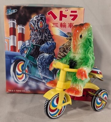 M1号 ニセゴジラ 三輪車 ブリキトイ レトロ M1号 ニセゴジラ 三輪車