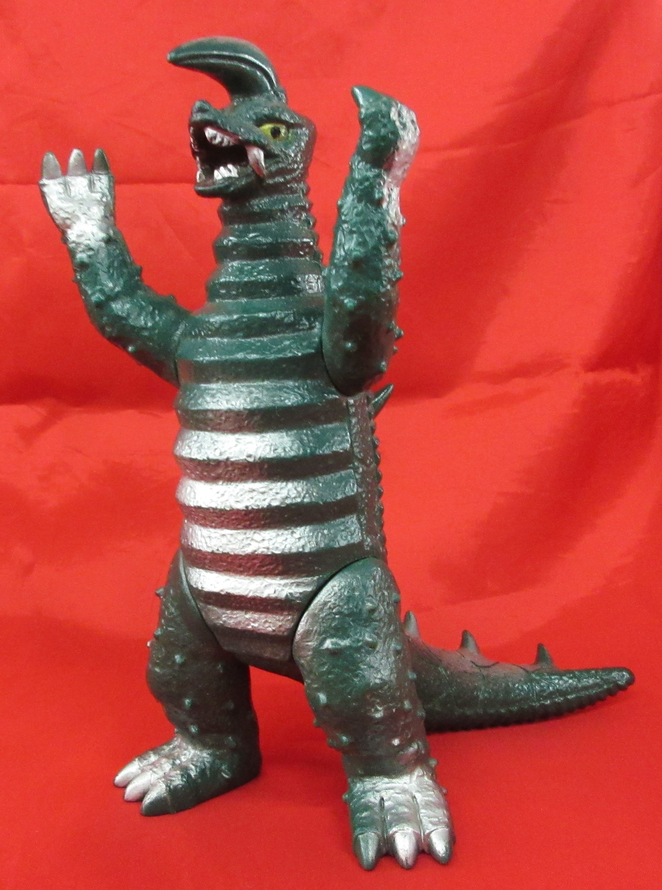 ポピー キングザウルス 帰ってきたウルトラマン ブラックキング/深緑