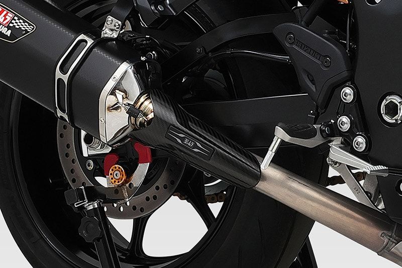 新製品】ヨシムラ、新型ハヤブサ用「スリップオン HEPTA FORCE