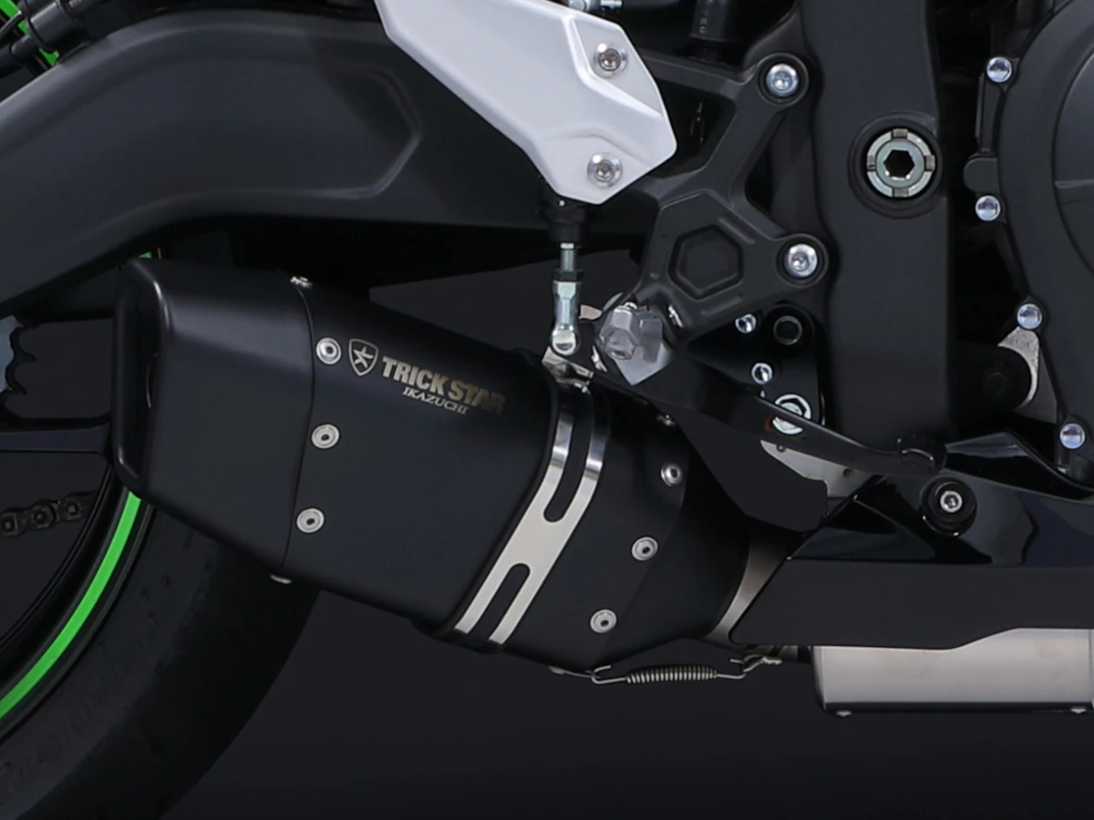 新製品】あのショートなIKAZUCHIが再び！ トリックスターよりZX-4R SE