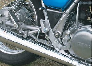 Webike | COERCE コワース TYPE II ミッドポジションステップ SR400(0