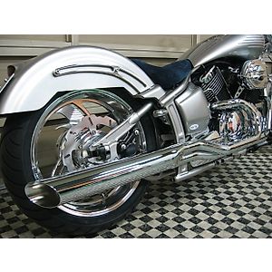 ドラッグスター1100に適合する｜フルエキゾーストマフラーの商品一覧