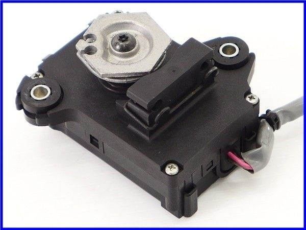 ウェビックガレージセール | 【M1】ZRX1200DAEG 排気バルブサーボ