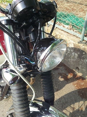 カワサキ W650 ヘッドライト 口コミ・動画インプレッション (1