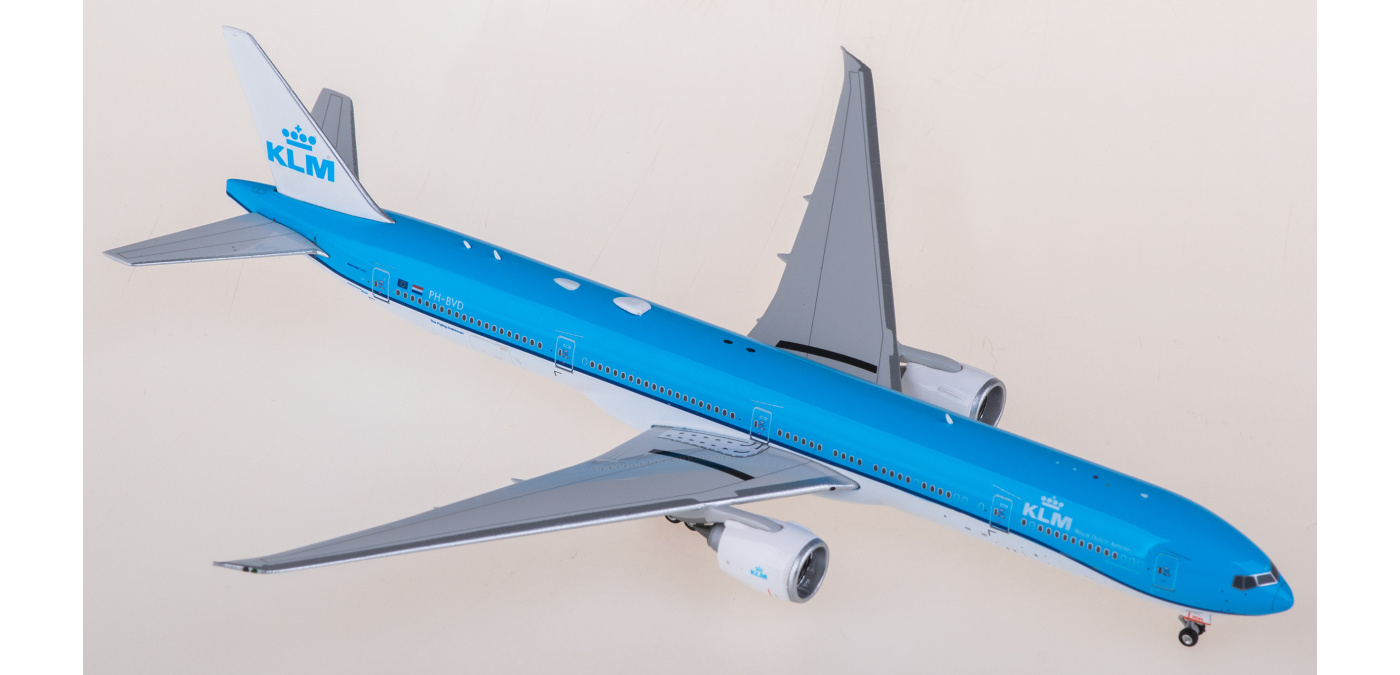 PH11978 KLM Boeing 777-300ER PH-BVD Phoenix 1:400 -飞机模型世界