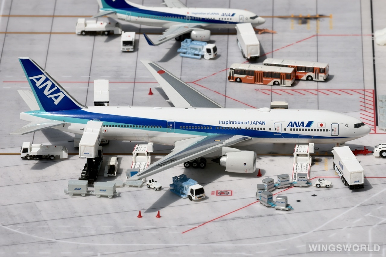 Phoenix 1:400 Boeing 777-200ER ANA 全日空PH04411 JA717A 的照片作者