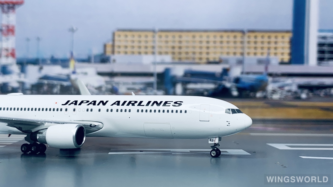 Phoenix 1:400 Boeing 767-300 Japan Airlines 日本航空PH04346 JA621J