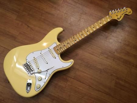 中古品 Fender Japan ST71-140YM Yngwie Malmsteen Signature - 奈良市
