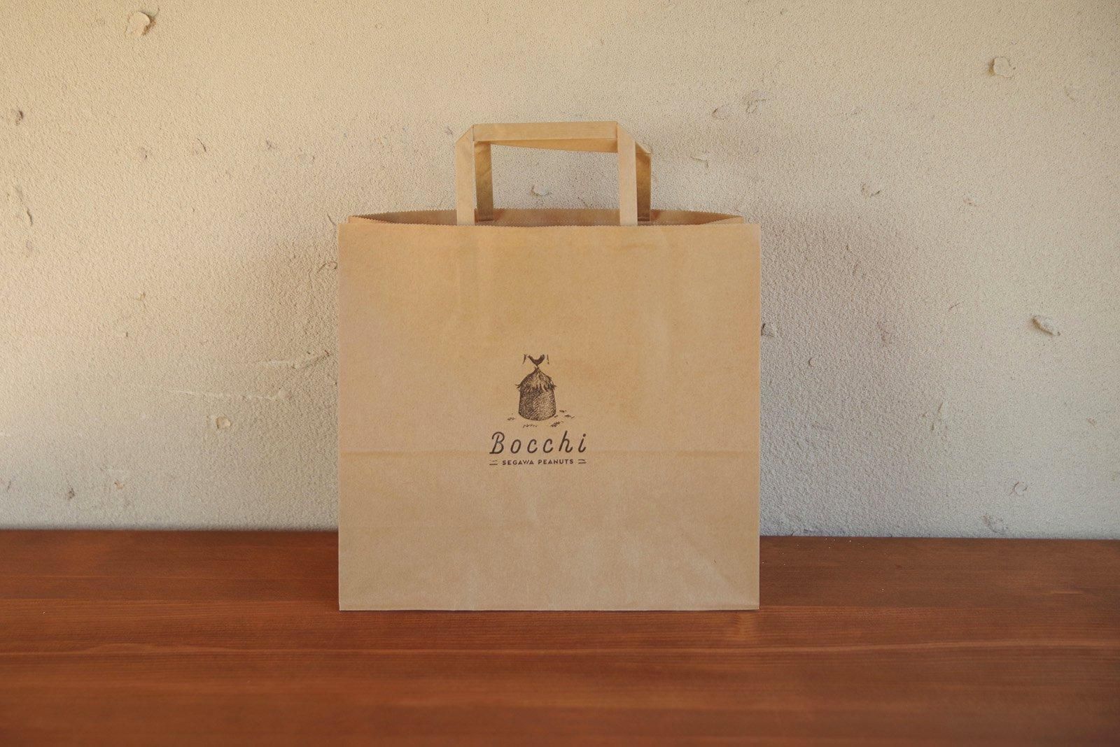 Bocchi 紙袋 ＜M＞ | 手土産やプチプレゼントに最適 - Bocchi PEANUTS