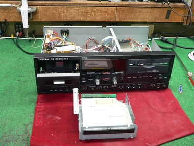 町田電化サービス｜家電 修理の公式ブログ:TASCAM CC-222SL MKⅡ