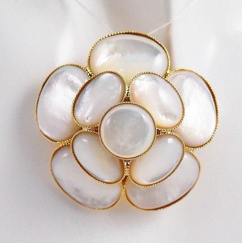 フィリップフェランディス ミスカメリアM シェルカメリア ブローチ