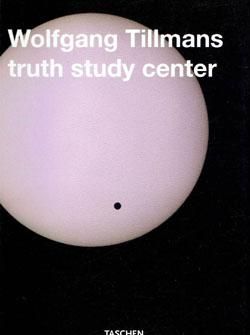 ヴォルフガング・ティルマンス写真集 Truth Study Centre - 旅する本屋