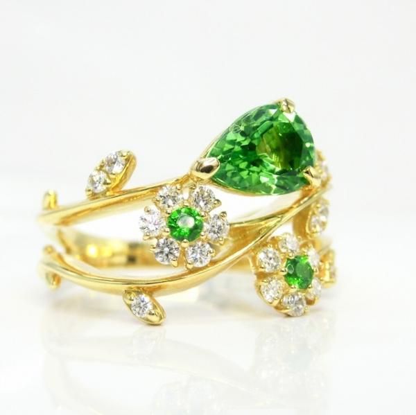 ミントグリーンガーネット デマントイドガーネット ダイヤモンドリング