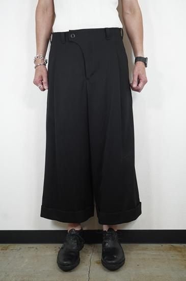 DEVOA（デヴォア） PTI-NGHC Baggy cropped pants wool gabardine
