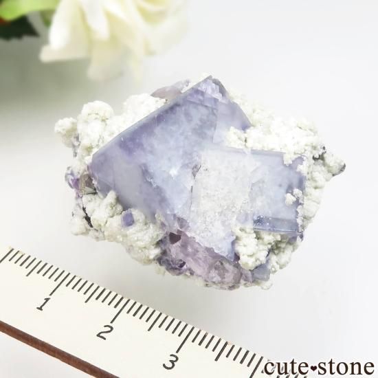 ヤオガンシャン産 フローライト（ポーセリン）＆モスコバイトの原石 No