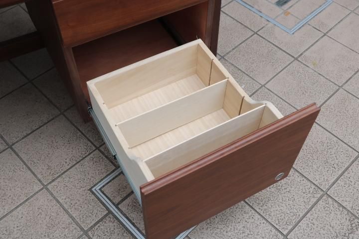値下げ/SUNDESK(サンデスク)のパティナデスク。子供から大人まで様々な