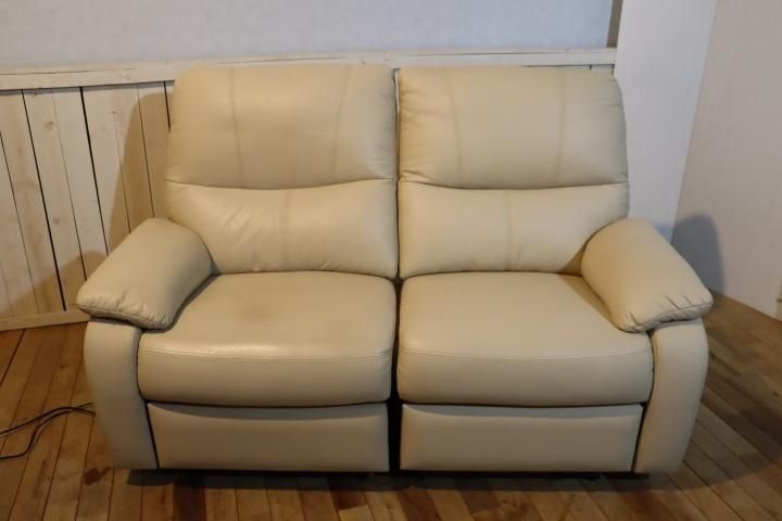 IDC OTSUKA(大塚家具)のSARA(サラ) 本革 電動リクライニングソファー