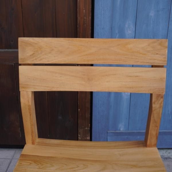 unico(ウニコ)のSOTO(ソト) ダイニングチェアです。チーク無垢材を全面