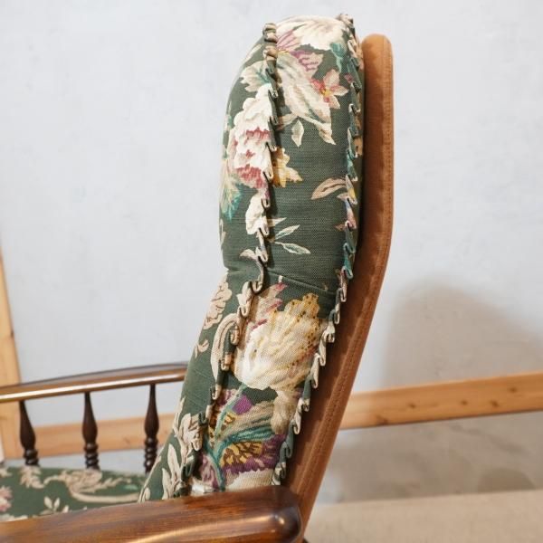 Karimoku(カリモク家具)のCOLONIAL(コロニアル)シリーズ