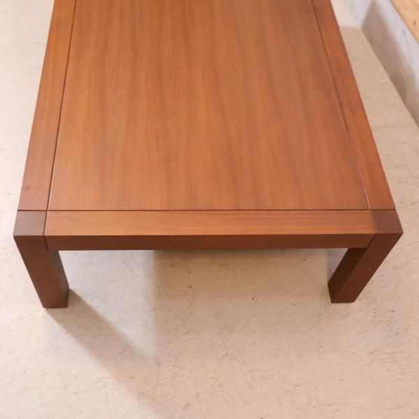 arflex(アルフレックス)のALLORA(アローラ)リビングテーブルです