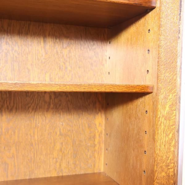 MITSUKOSHI(三越家具)の高級家具、Brugge(ブルージュ)のオーク材