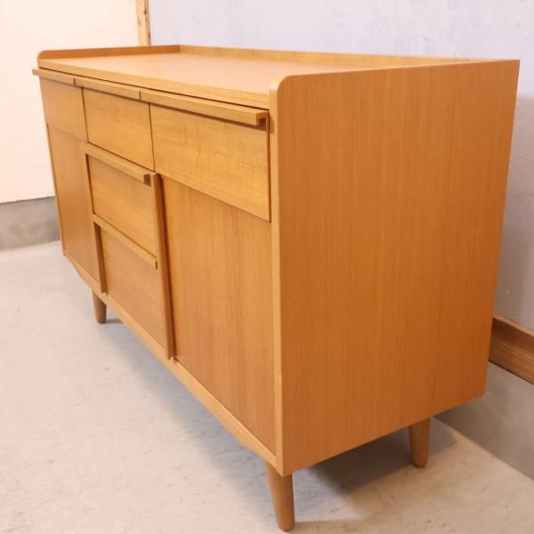 unico(ウニコ)の中でも人気のALBERO(アルベロ)シリーズ キャビネット