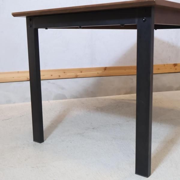 unico(ウニコ)のインダストリアルとモダンのミックスタイルシリーズ