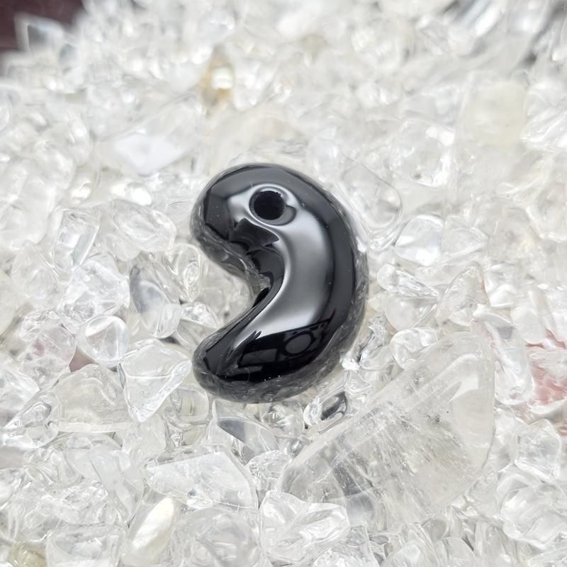 ブラジル産 スーパーモリオン 勾玉 】 | めのうの店川島【公式通販