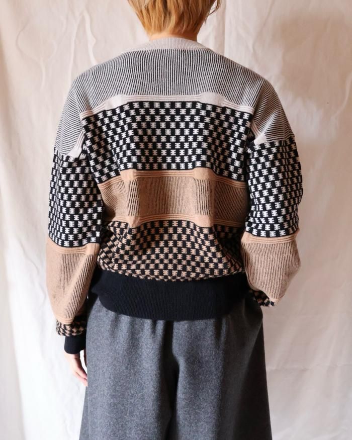 Cristaseya：JACQUARD OVERSIZED CASHMERE SWEATER - CREAM/CAMEL