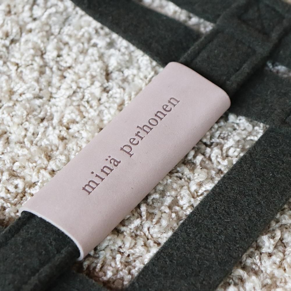 mina perhonen ( ミナ ペルホネン ) / ブランケットホルダー / S・L