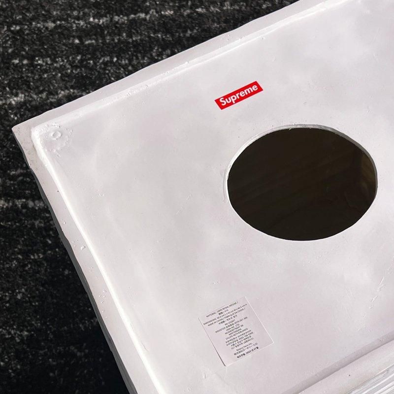 SUPREME (シュプリーム) / ROTARY HERO STICKER BRICKS STOOL (SIDE