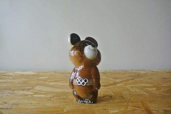 こぐまのミーシャ 陶製オブジェM 置物 01 - ヴィンテージ北欧雑貨