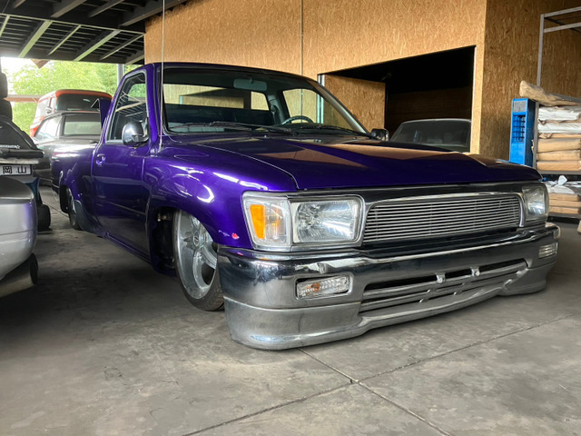 米国トヨタ ハイラックス エンジン不動 左ハンドル エアサス の中古車