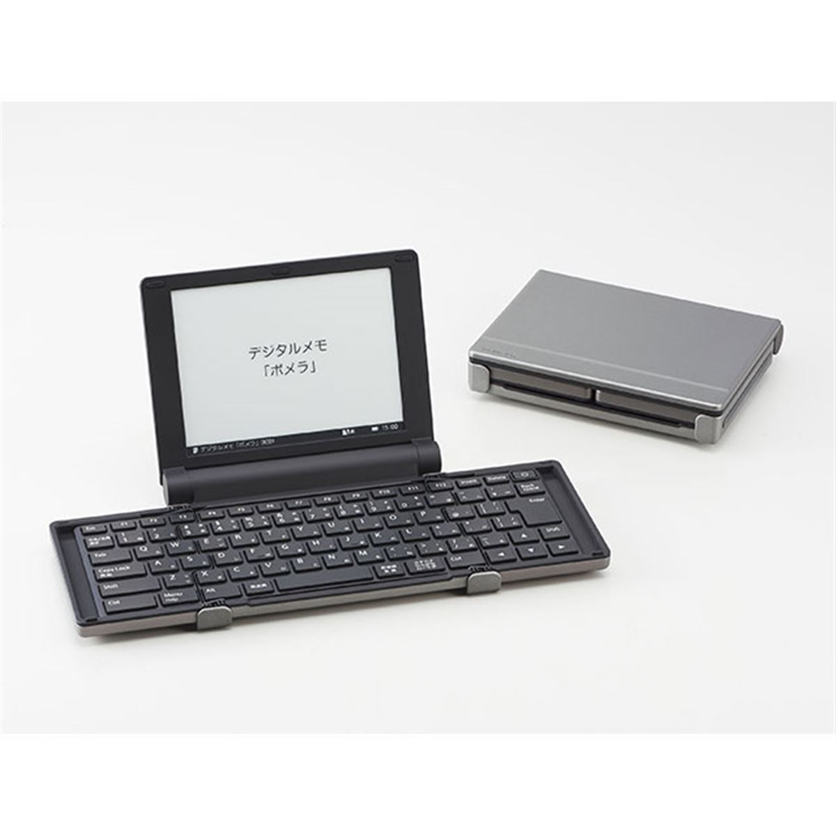 キングジム、6.0型の電子ペーパーや観音開きキーボードを採用した